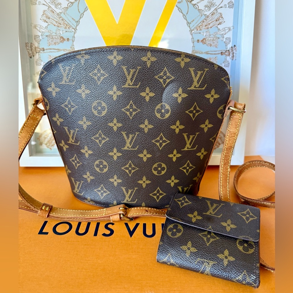 Louis Vuitton Vintage Brown Monogram Crossbody Bag & Wallet Set - Picture 2 of 16
